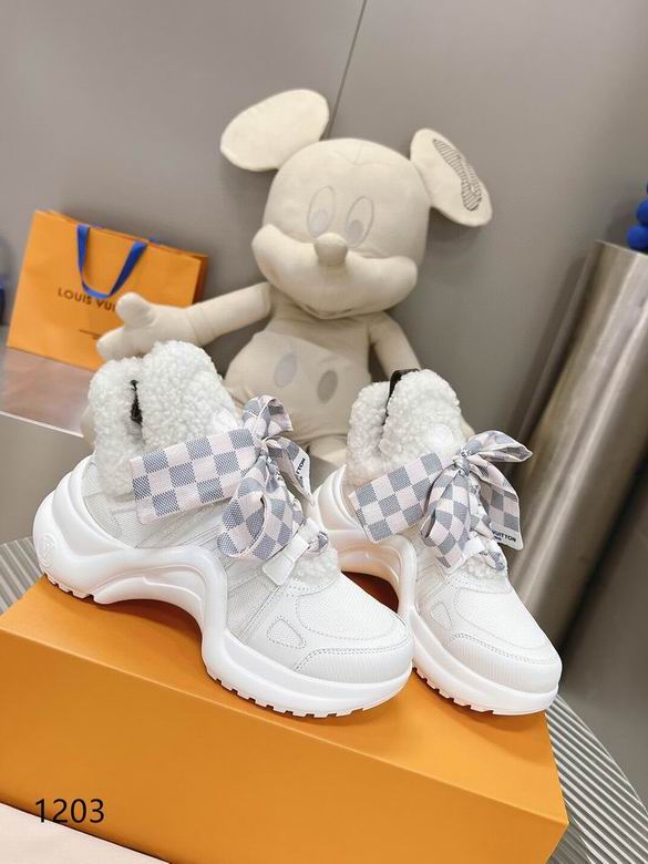 LV sz35-41 n0330